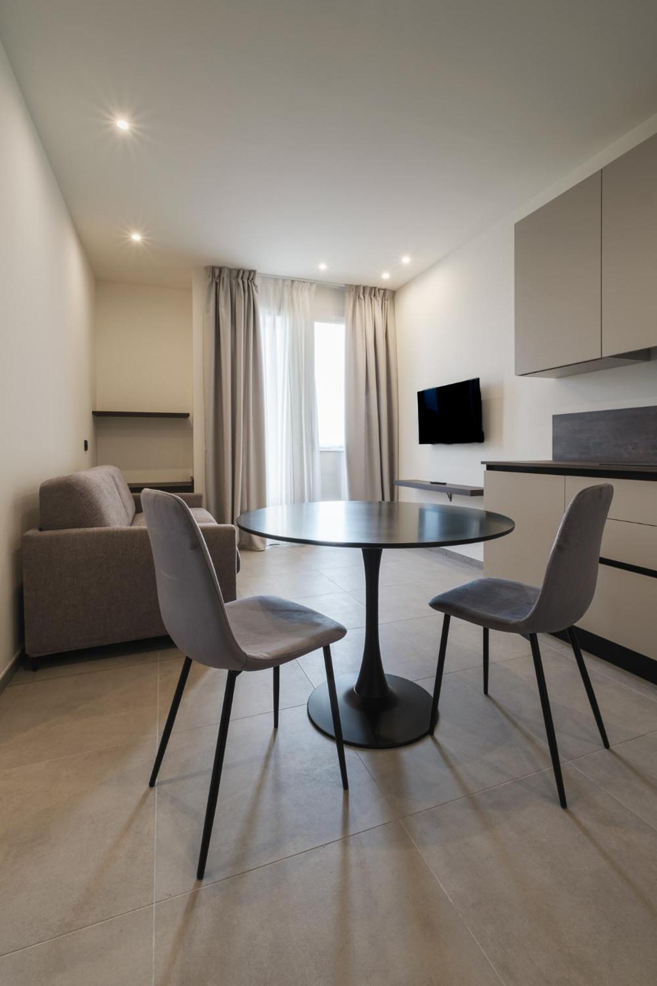 Residence Goldoni6 Suite Apartment Rimini Esterno foto