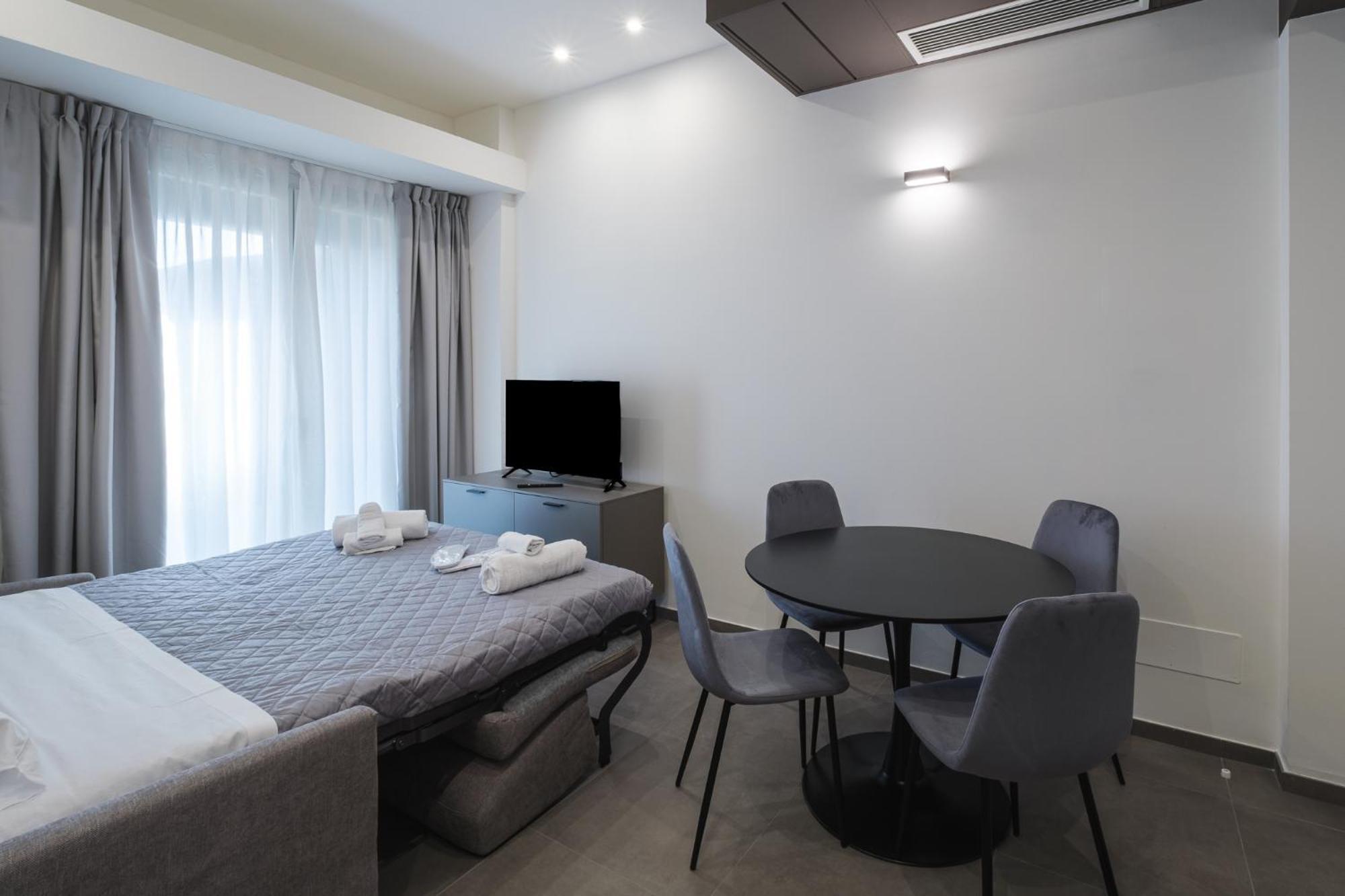 Residence Goldoni6 Suite Apartment Rimini Esterno foto