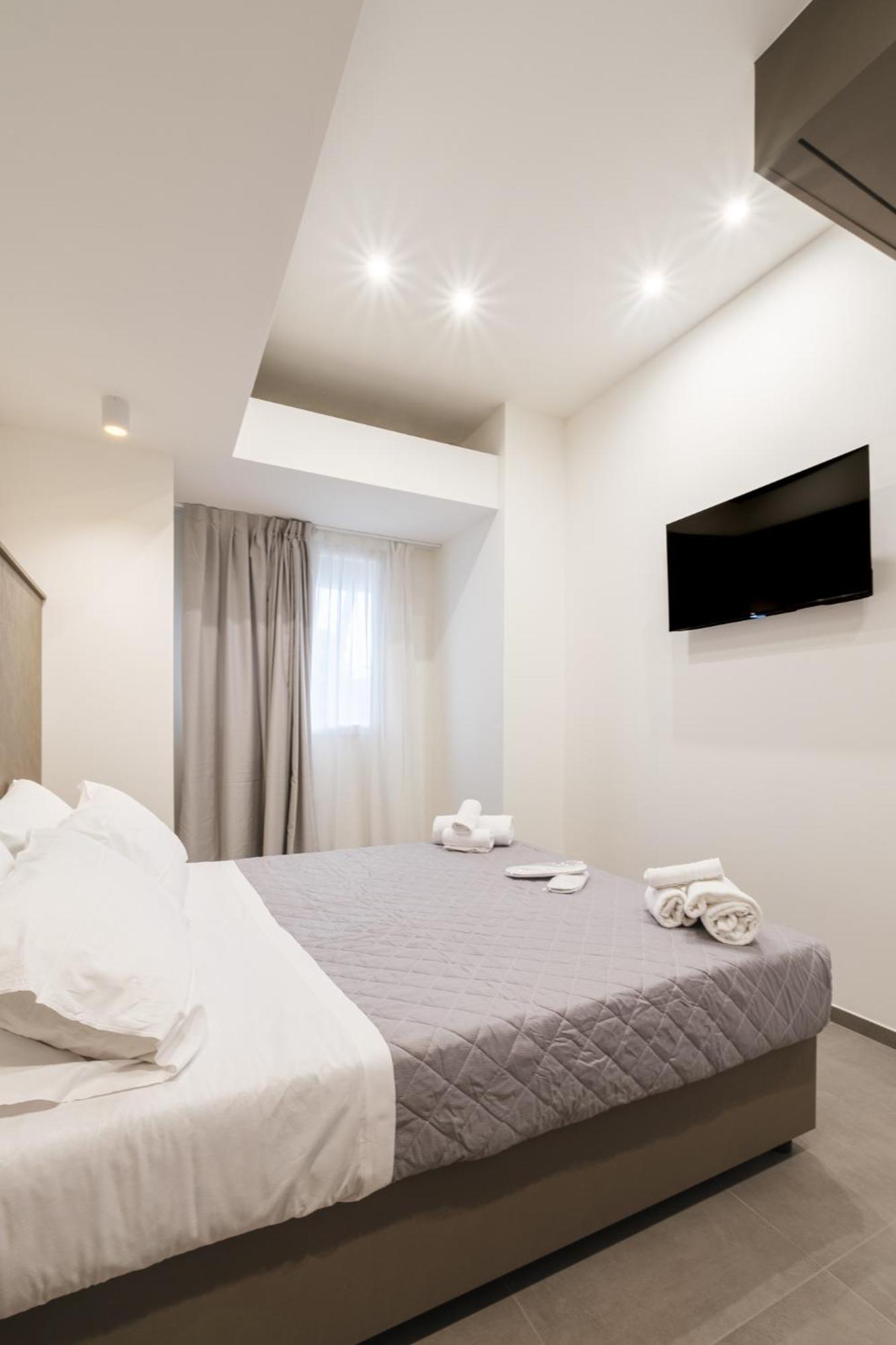 Residence Goldoni6 Suite Apartment Rimini Esterno foto